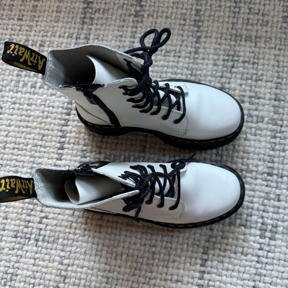Dr. Martens Jadon Boot Smooth Leather in White 7 - Picture 3 of 7